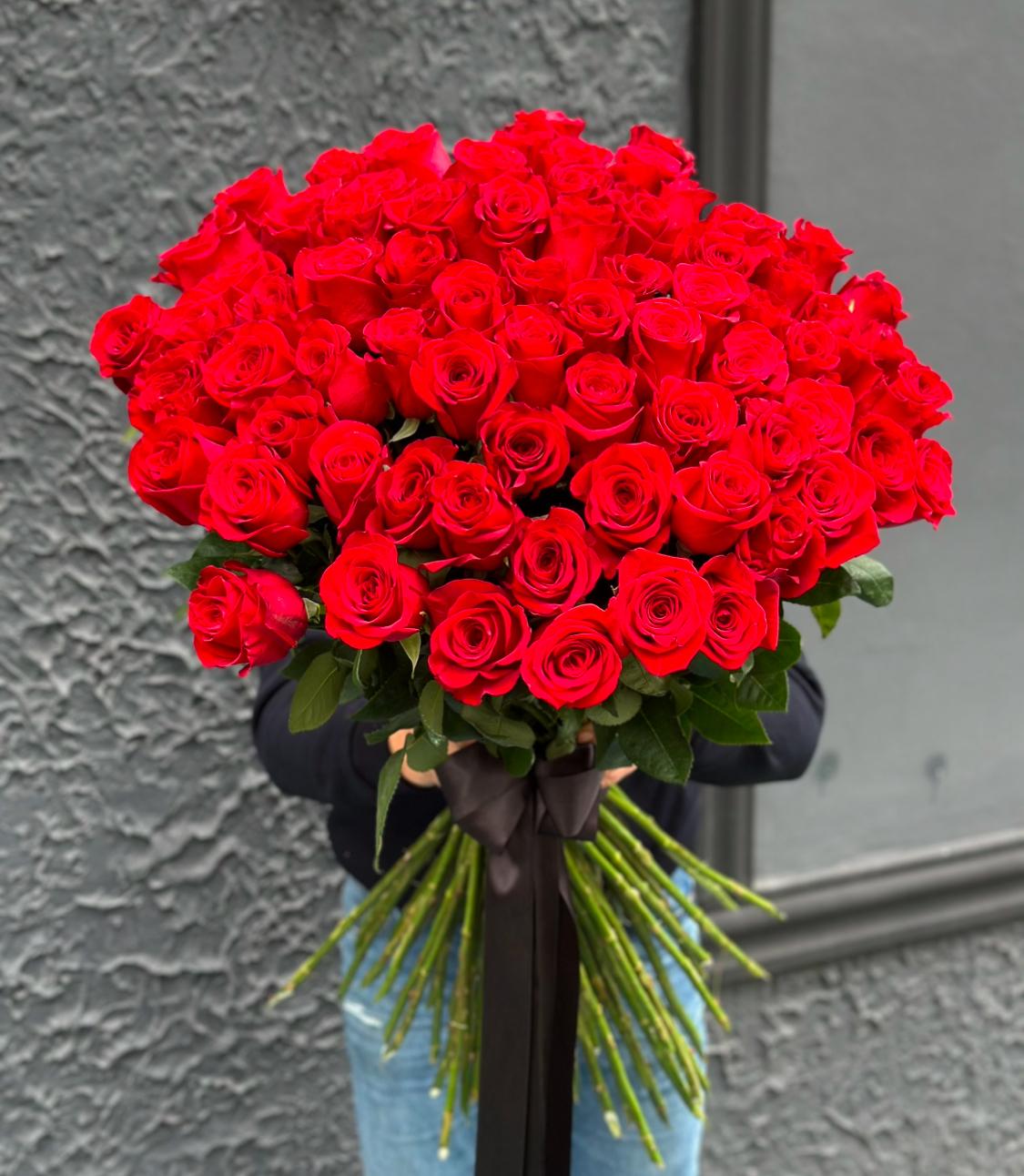 Red Equator Rose Love Bouquet